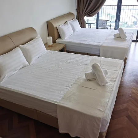 Landmark Million Dollar King Suite #Netflix#500Mbps Wifi#Atari Tanjung Tokong Exterior photo